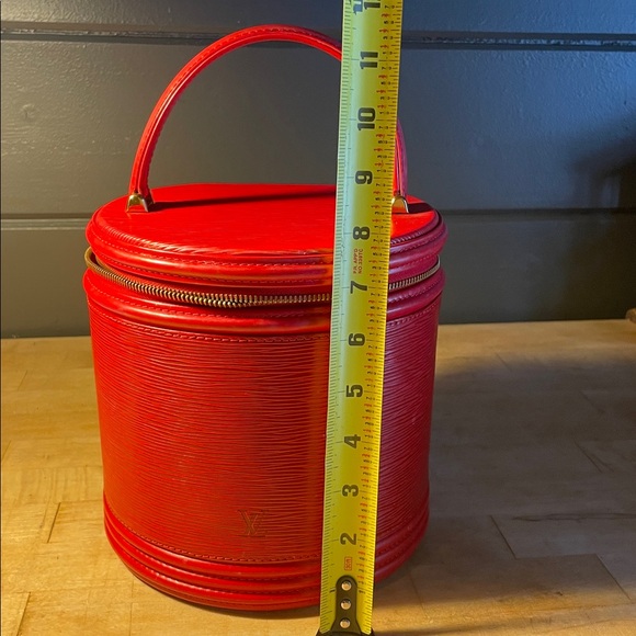 Louis Vuitton w/COA Cannes Red Epi Vanity Top Handle Bucket Bag! - Picture 13 of 13